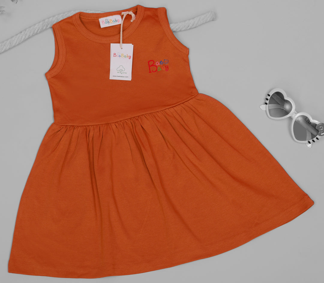 SLEEVELESS GATHERED SKIRT